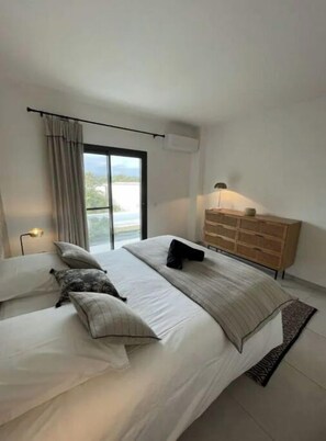 4 Schlafzimmer, kostenloses WLAN, Bettwäsche