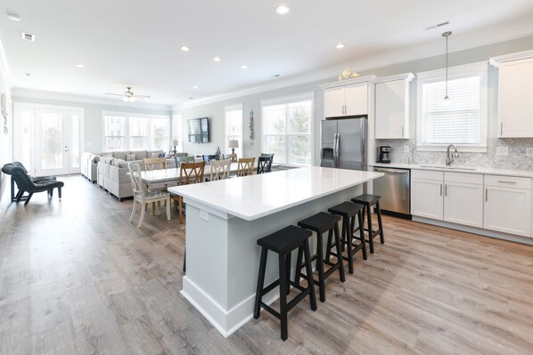 المنشأة من الداخل