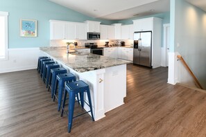 Fridge, microwave, oven, stovetop - Ocean View 7 BR Beach House with a Private Pool! Seaside Retreat  (Surfside Beach)