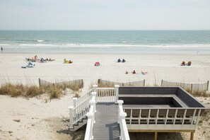 Beach nearby - Oceanfront 6 BR Beach House in Garden City! Susan's Oasis  (Garden City)