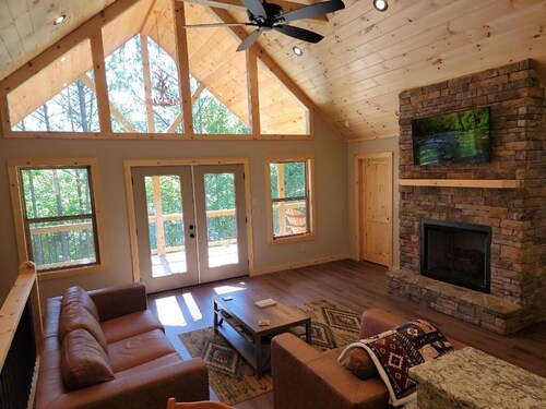 A secluded haven near the beautiful Toccoa