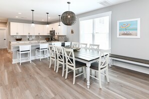 Dining - Brand New Beach House 5 BR with Heated Private Pool! Beach Bound (Surfside Beach)