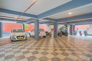 Aparcamiento sin asistencia gratuito