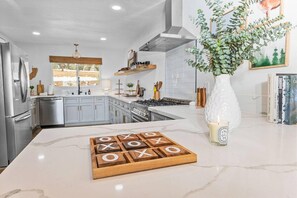 Cabaña, 3 habitaciones | Cocina privada