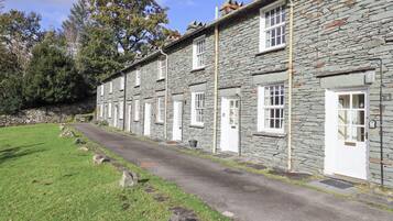 Cottage | Exterior
