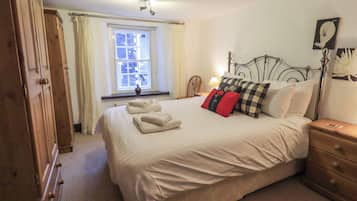 2 bedrooms, individually decorated, individually furnished, free WiFi