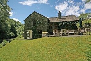 Exterior - Riverside (Windermere)