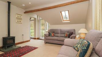 Cottage | Living area | DVD player