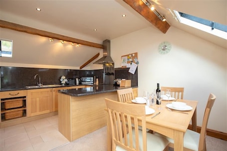 冰箱、洗碗机、厨具/餐具