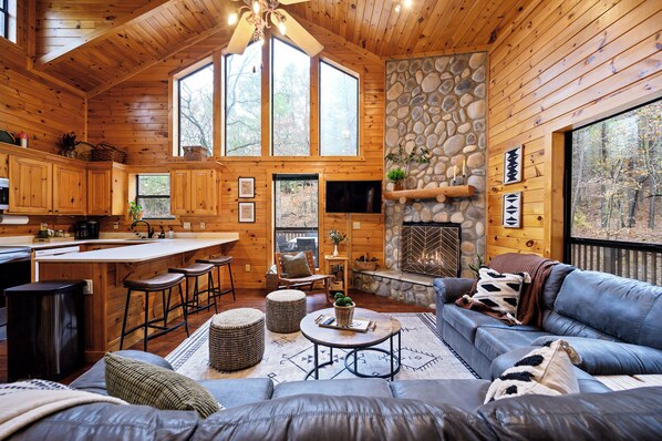 TV connectée, cheminée