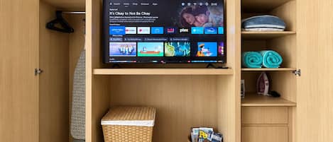 Closet, Smart TV, Iron board, Pool towels, Iron, Steamer, Bedding for sofa bed