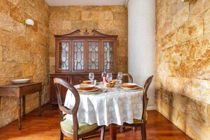 Dining - 2752 Marugi House by Barbarhouse (Lecce)