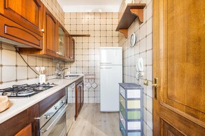 Apartment | Eigene Küche | Geschirrspüler