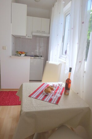 Dining room - Apartments Franka (Dubrovnik)