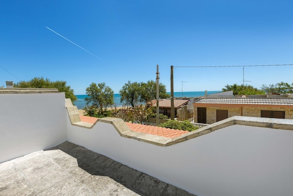 Villa | Terrace/patio