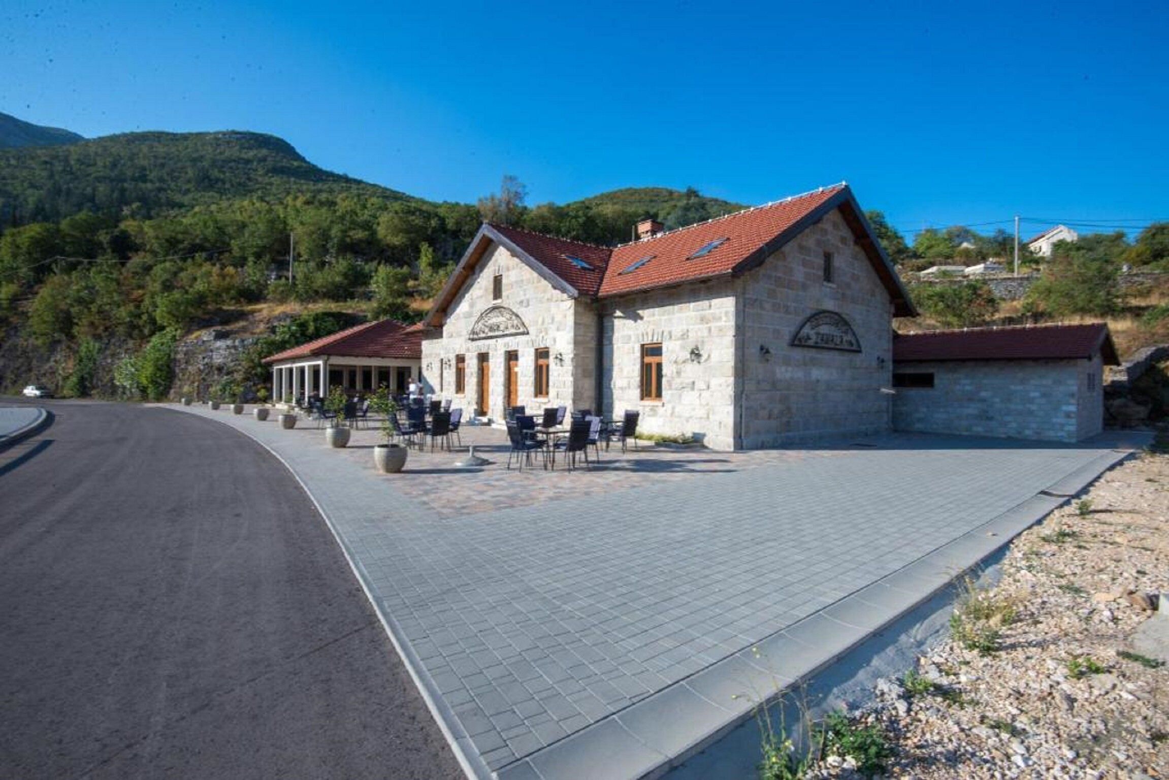 Apartment (One Bedroom Apartment) | Exterior