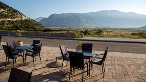 미분류 이미지, 5/28장, 버튼