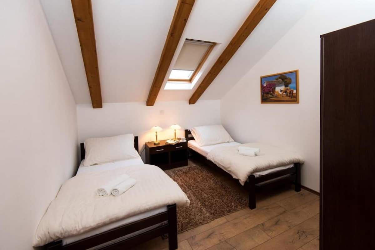 Apartment (One Bedroom Apartment) | 3 bedrooms