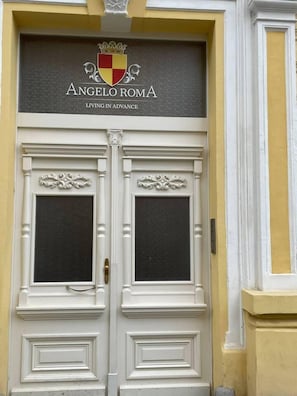 Apartment | Exterior detail