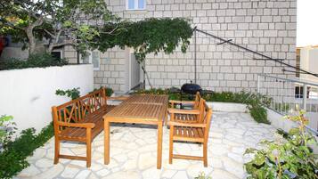 Apartment (Two Bedroom Apartment with Balcony) | Exterior