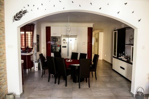 Modern and Homely Apartment in Marsaskala