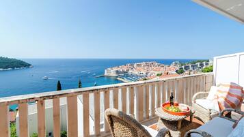 Căn hộ (Superior Two Bedroom Apartment with B) | Quang cảnh mặt nước