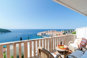 Apartment (Superior Two Bedroom Apartment with B) | Water view - Apartments Bonavista (Dubrovnik)