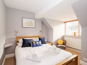 2 bedrooms, individually decorated, individually furnished, free WiFi - Lakestone Cottage (Windermere)