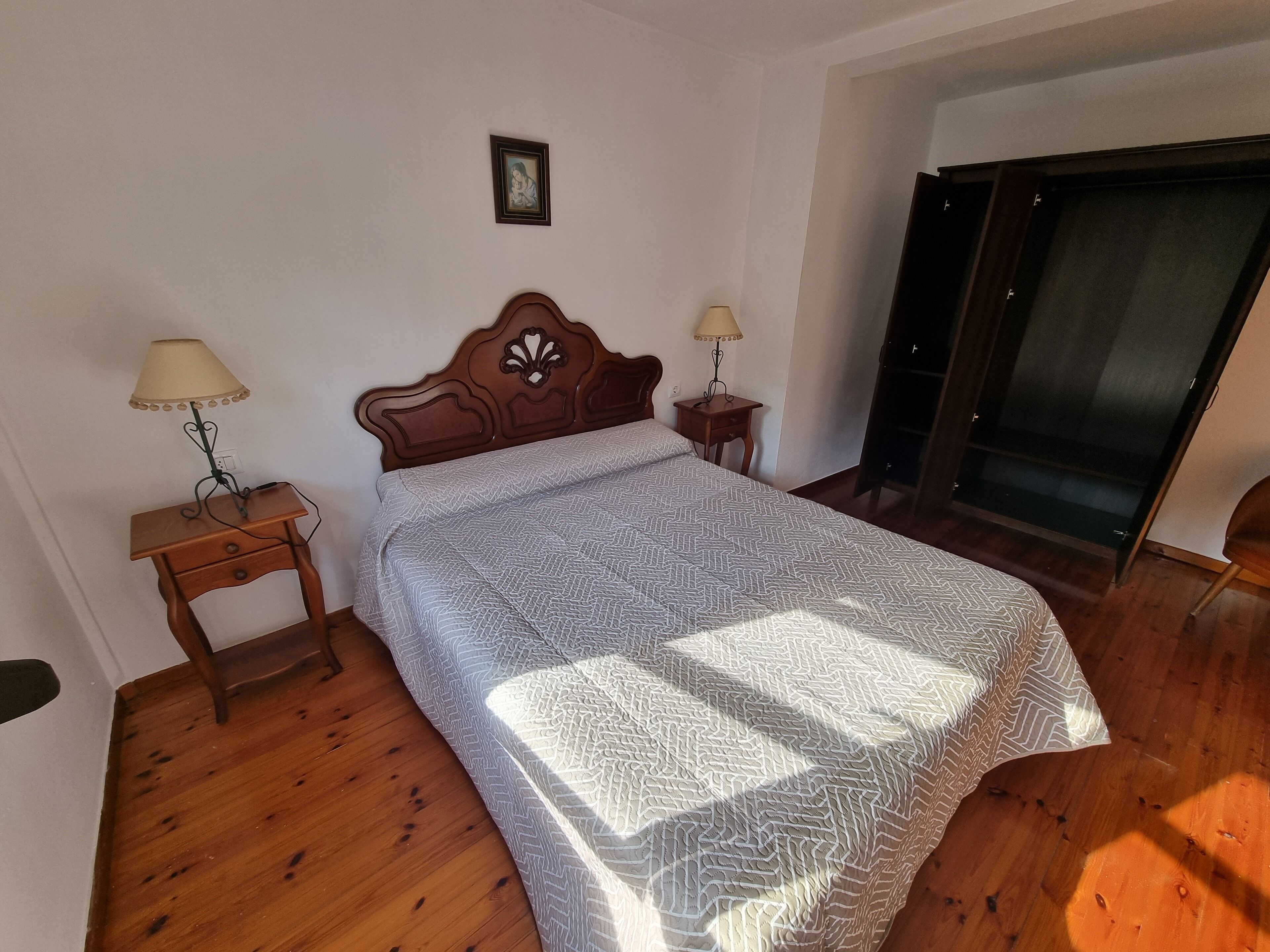 6 多间卧室、熨斗/熨衣板、旅行婴儿床、免费 WiFi