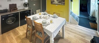 2 bedroom accommodation in East Kirkby, near Horncastle