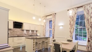 Cottage | Interior - South View (Keswick)
