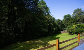 Property grounds - Beech View (Ambleside)