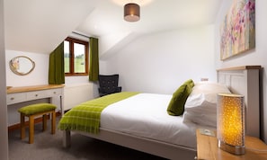 1 bedroom, individually decorated, individually furnished, free WiFi - High Dow Crag (Coniston)
