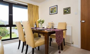 تناول الطعام