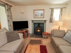 Cottage | Living area