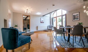 Meeting facility - Waltons Close (Penrith)