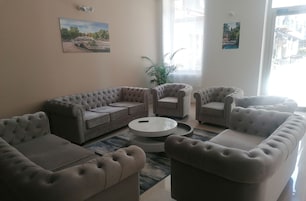 Sala de estar en el lobby