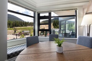 Dining - Ideal mountain Base 2BR/2BA. Views, AC, fireplace! (Whistler)