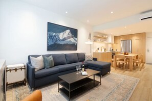 Smart-tv en een open haard