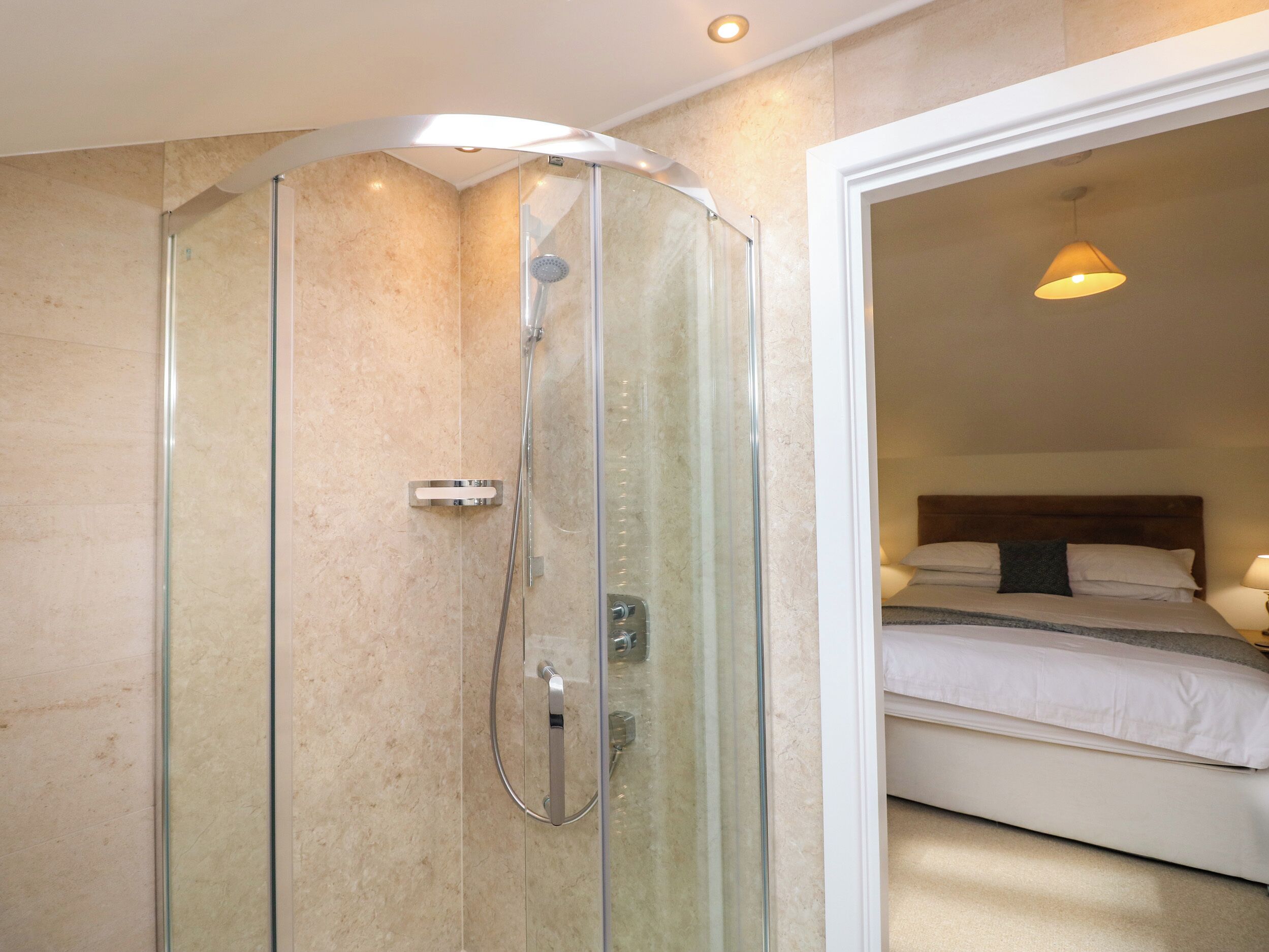 Cottage | Bathroom