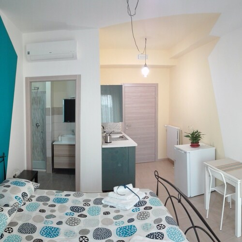 Zelia House at 5 Studio