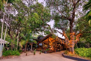 Restauration extérieure