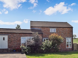 Exterior - The views from this property are simply stunning, come and see for yourself. (Langham)