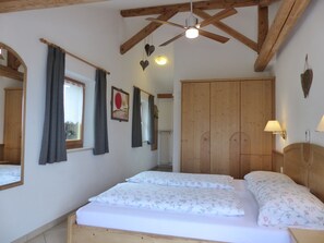 2 habitaciones y caja de seguridad en la habitación 