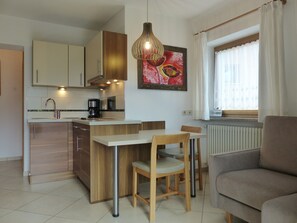 Interior - Sunny apartment, large south-facing balcony, wonderful view - South Tyrol GUEST PASS included (Trentino-Alto Adige)
