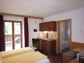 1 Schlafzimmer, Zimmersafe, Bügeleisen/Bügelbrett, kostenloses WLAN