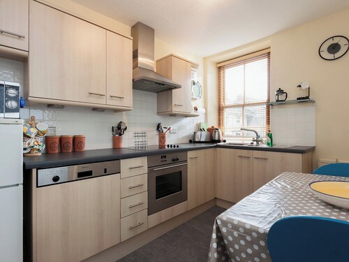 Lower Street 10 Flat 3