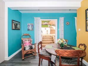 Dining - Celia's View (Langport)