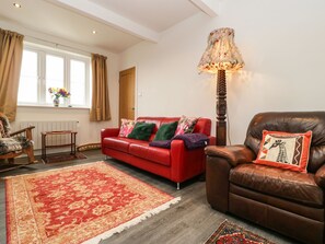 Cottage | Living area - Celia's View (Langport)