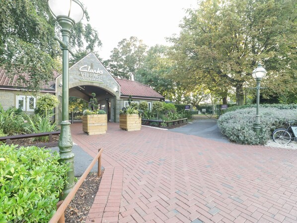 Property grounds - Celia's View (Langport)